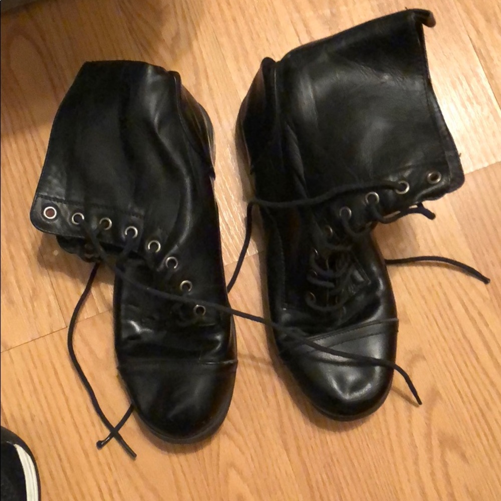 Leather boots